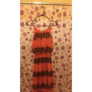 Pink dress, blue design