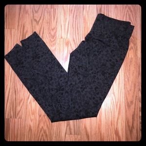 NWOT Safari Legging