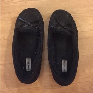 Black moccasin style slippers