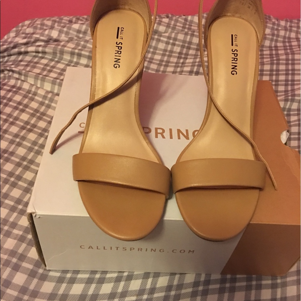 Spring nude sandals/heel