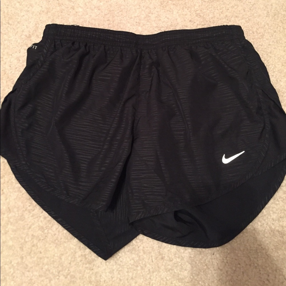 Black Nike running shorts - Picture 1 of 3