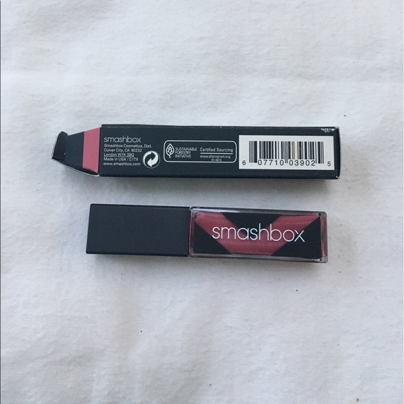 Smashbox be legendary lip Lacquer in fuchsia - Picture 4 of 4