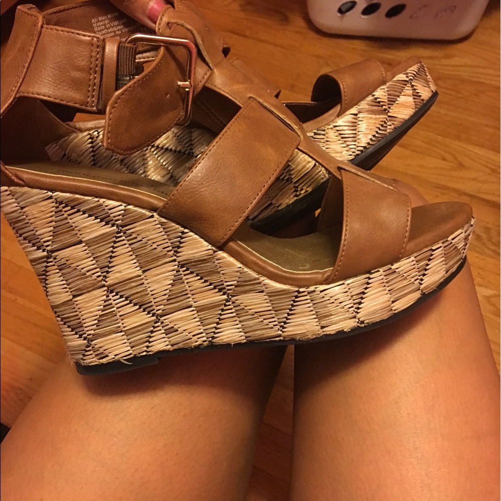 Wedges - Picture 4 of 4