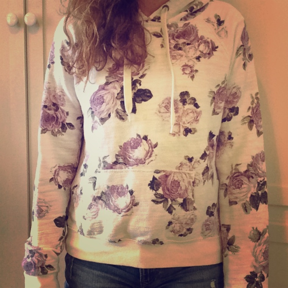 Forever 21 purple floral sweatshirt