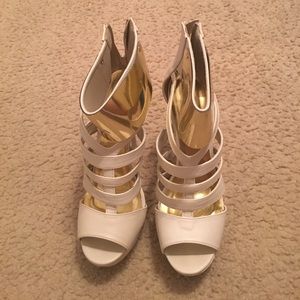 Sexy open toe heel shoe