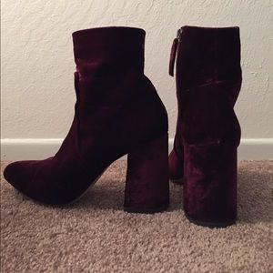 Red velvet Steve Madden heeled boots