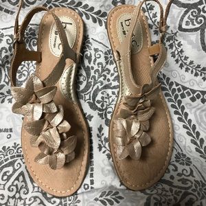 BOC BORN CONCEPT SANDALS SIZE 7