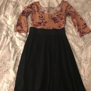 Floral dress (xs)