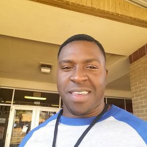 Meet your Posher, Everett