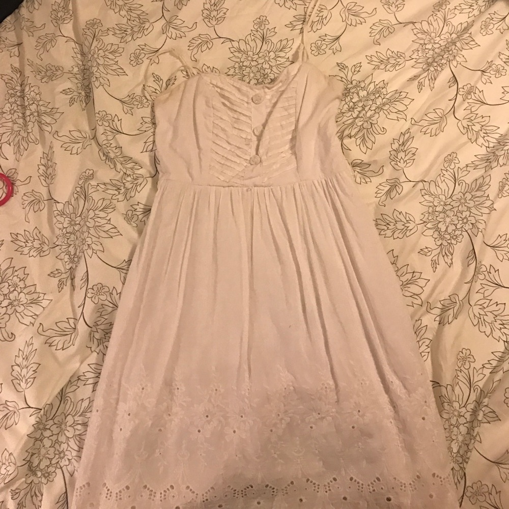 White Charlotte Russe lace dress