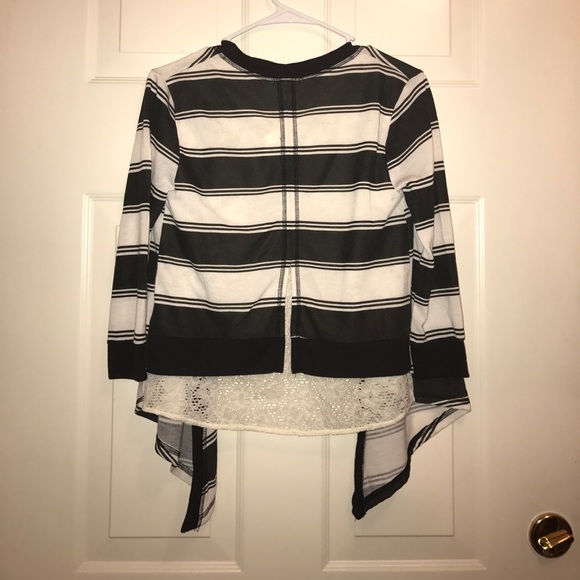 Sweater - Picture 2 of 3