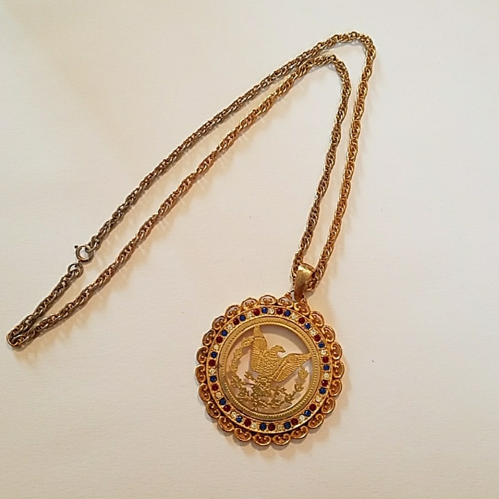 Necklace with Eagle in the middle