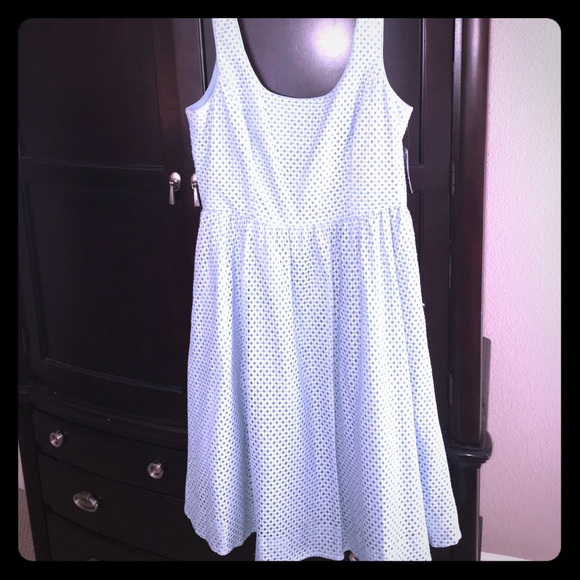 Donna Morgan Flared Dress - Picture 2 of 5