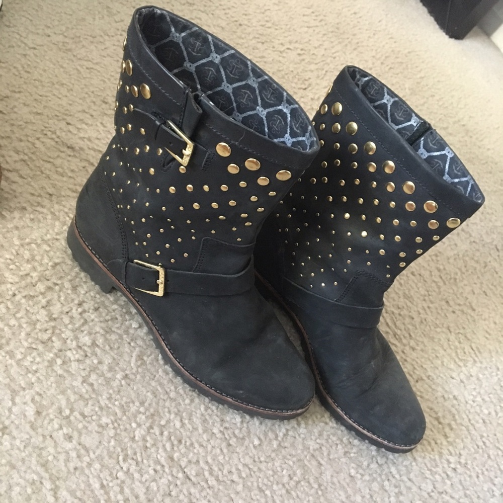 Sperry boots