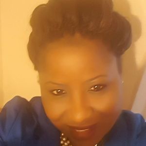 Meet your Posher, Cynthia