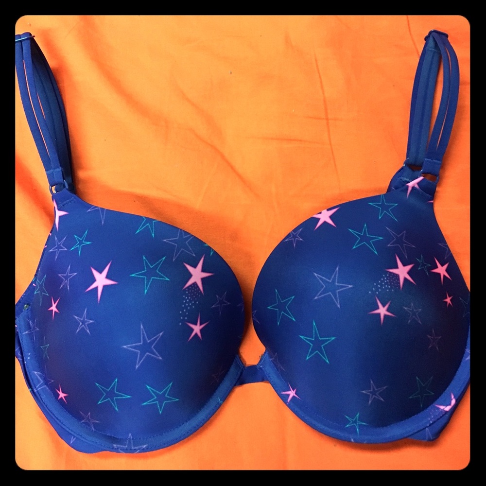 34D Victoria's Secret PushUp
