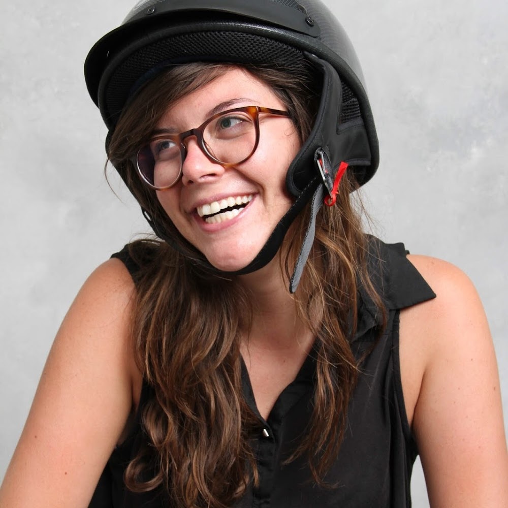 Meet your Posher, Emily