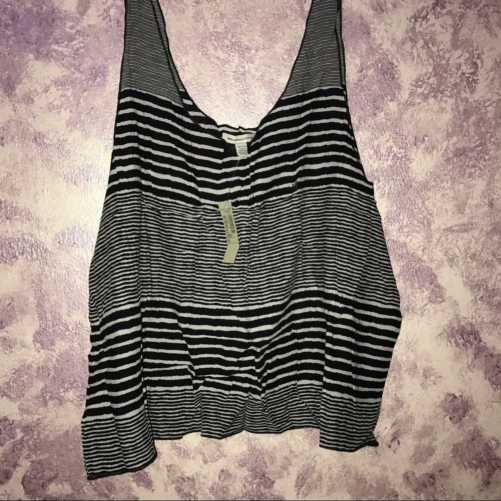NEVER WORN! A&E tank