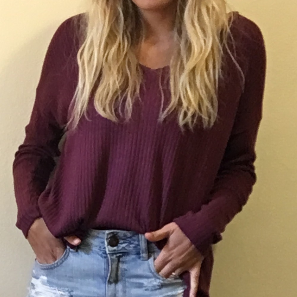 🚨SALE🚨 AMERICAN EAGLE soft & sexy summer sweater
