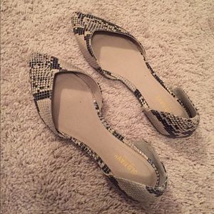 Snake skin flats