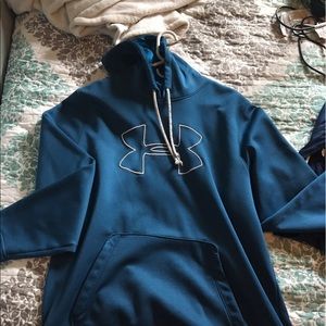 Under Armour unisex hoodie size 1X MAKE OFFER