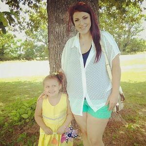 Meet your Posher, Hillary