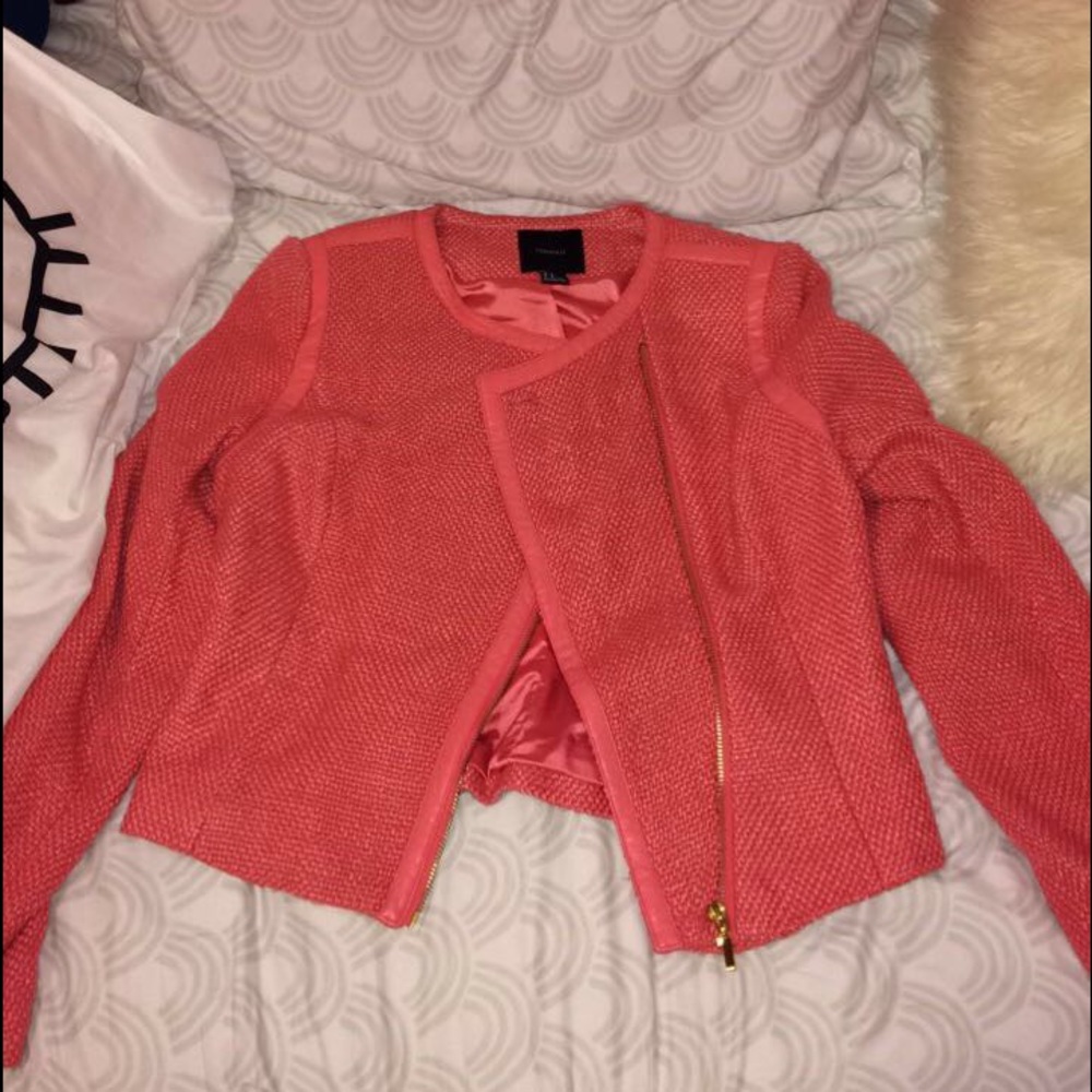 Forever 21 pink sweater!