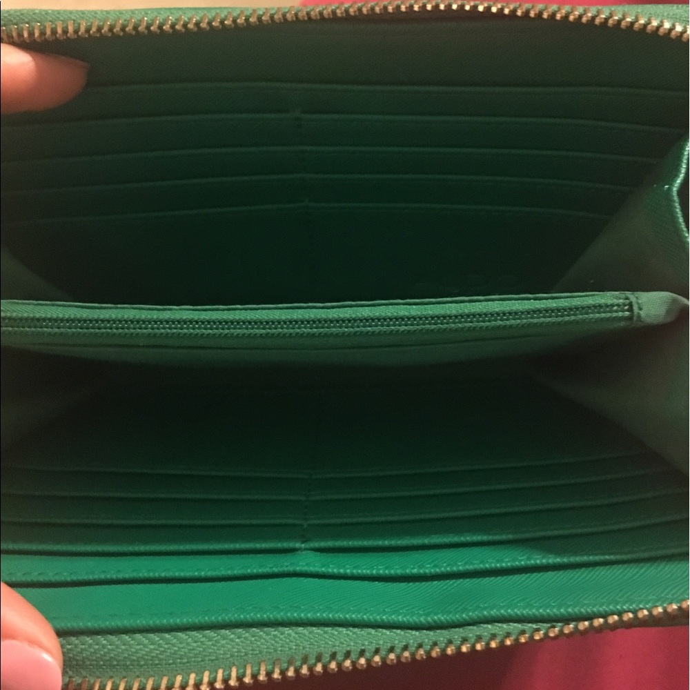Aldo Wallet - Picture 4 of 5