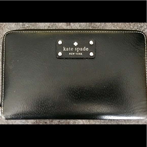 kate spade Handbags - USED AUTHENTIC KATE SPADE WELLESLEY TRAVEL WALLET