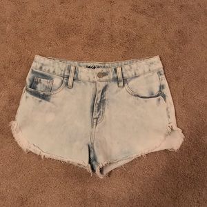 Awesome jean shorts!