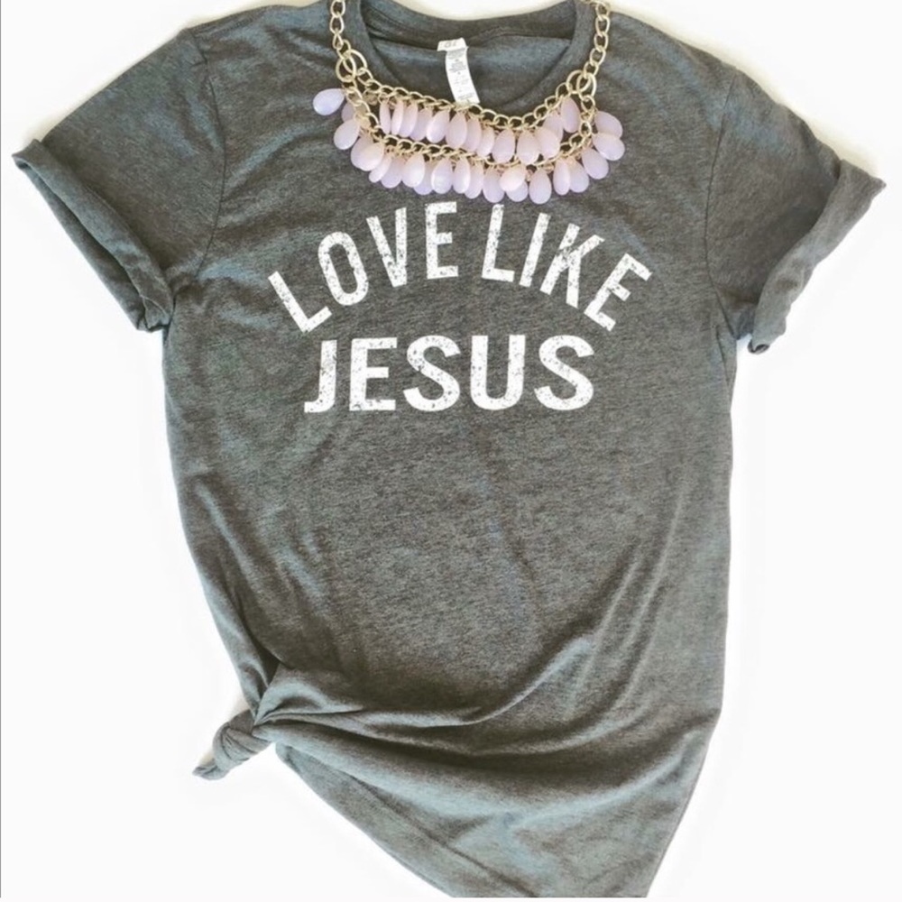 SALE! Love Like Jesus Top - Picture 1 of 2