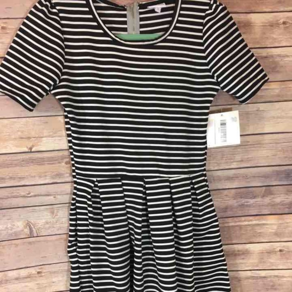Lularoe Amelia