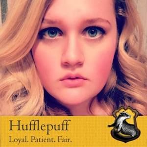 Meet your Posher, Cami