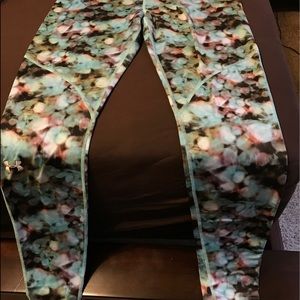 Multi colored long under armour workout pant
