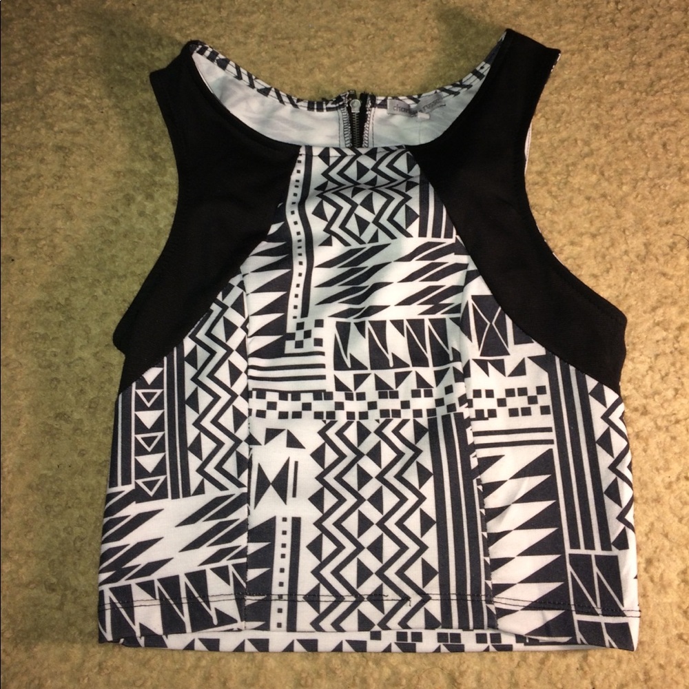 Crop top