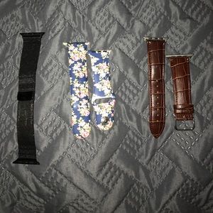 Apple Watch 42mm bands.