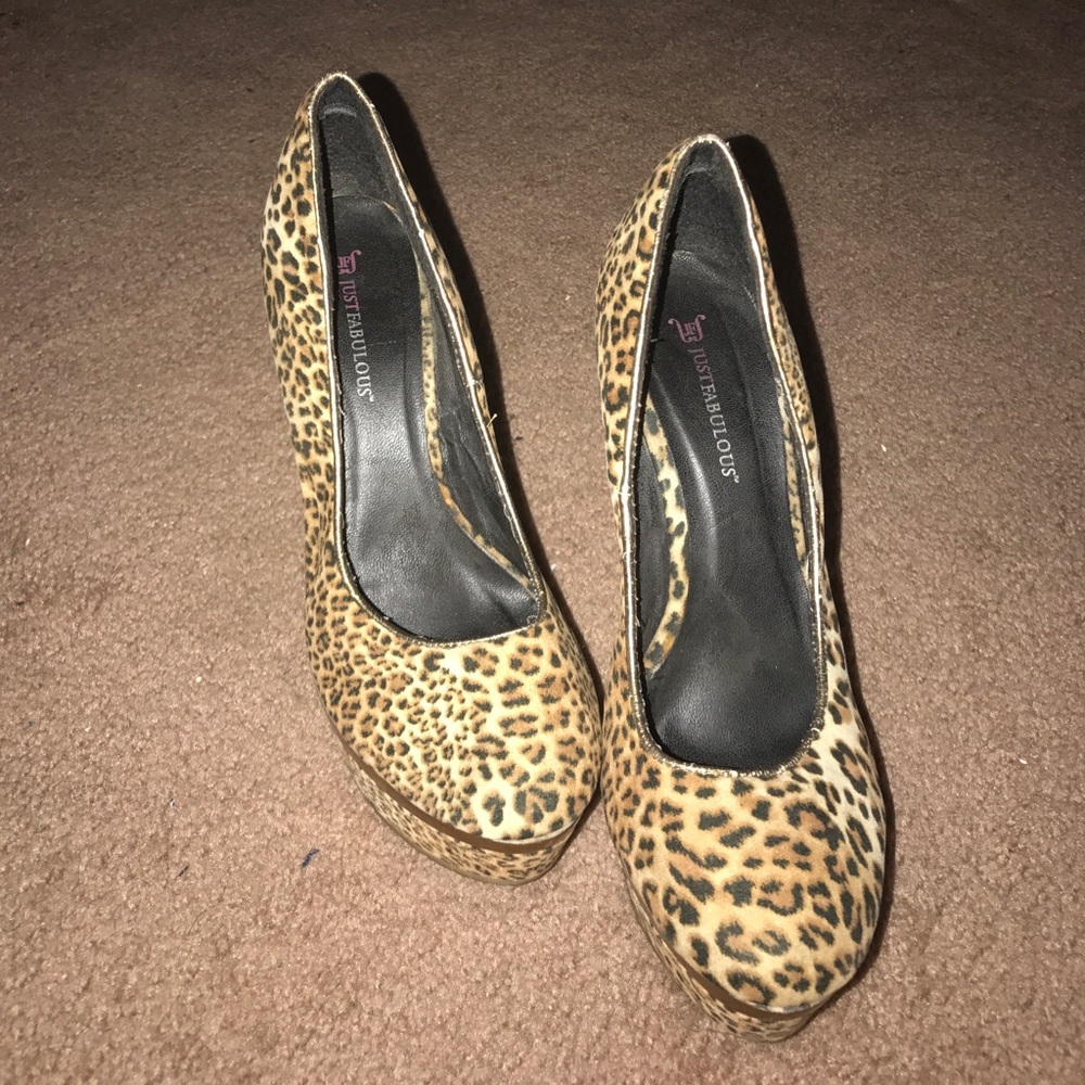 Cheetah print platform heels.. justFab