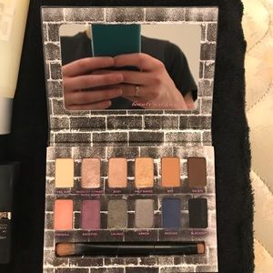 Urban Decay Nocturnal Shadow Box