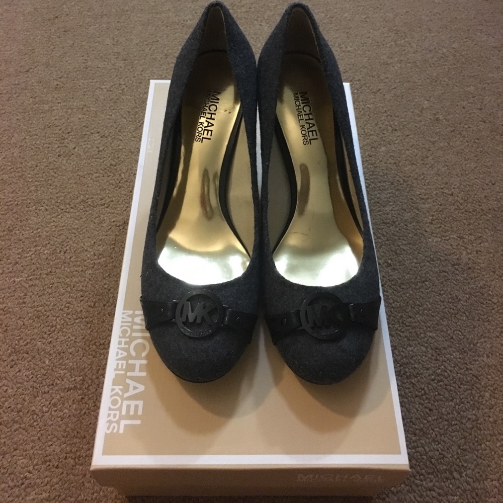 Michael Michael Kors kitten heels