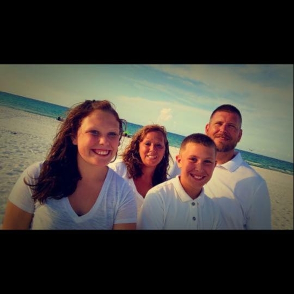 Meet your Posher, Landen - Picture 1 of 1