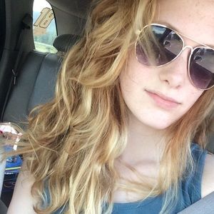 Meet your Posher, Georgia