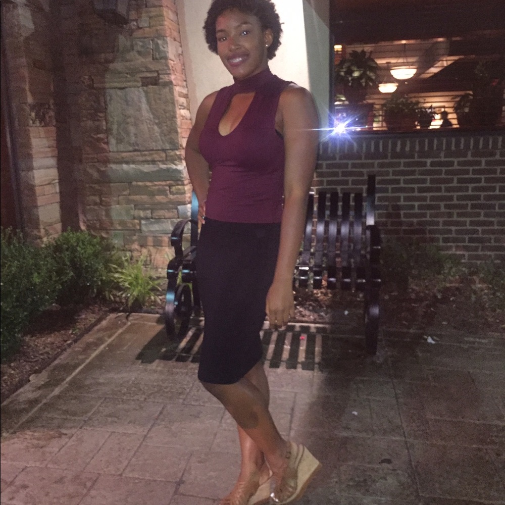 Burgundy choker shirt