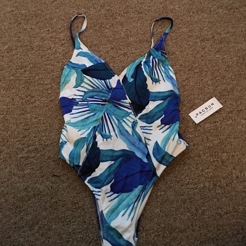 One piece high cut swimsuit