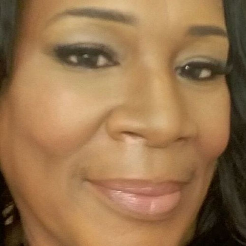 Meet your Posher, Brenda