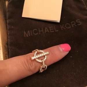 Michael Kors rose gold ring