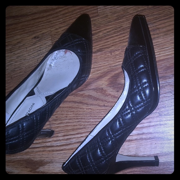 Heels - Picture 1 of 1
