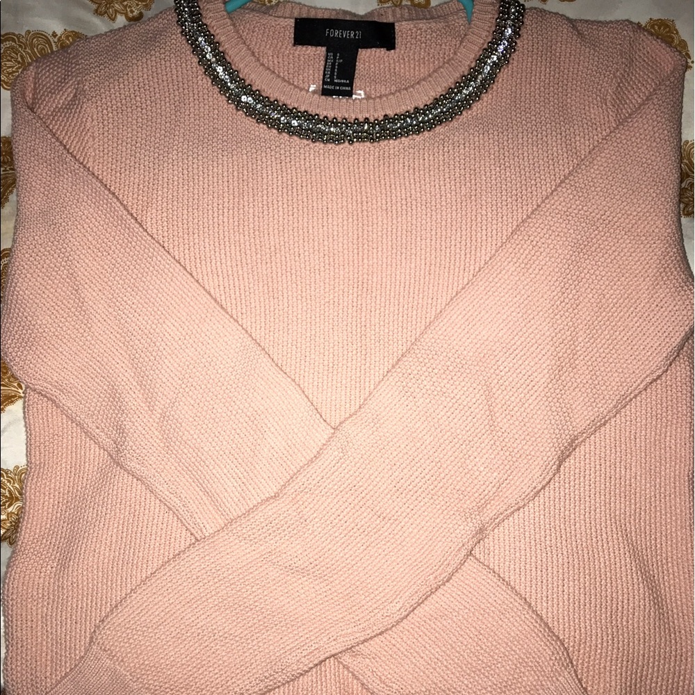 Forever 21 pink sweater ✨ - Picture 2 of 4