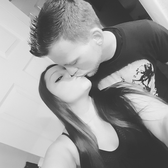 Meet your Posher, Aaron - Picture 1 of 1