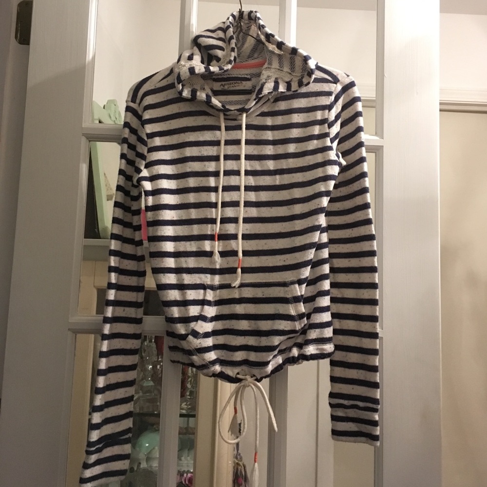 🎬Adorable Blue Striped Hoodie🎬