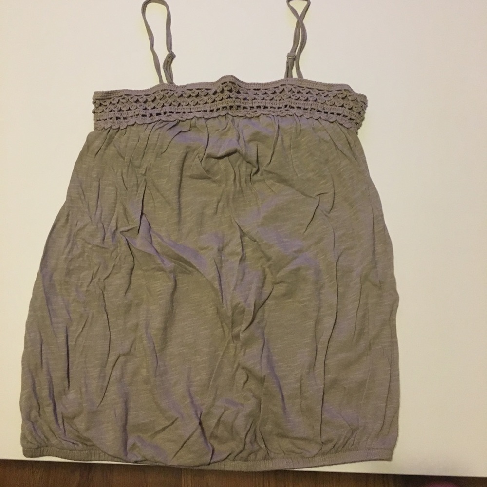 Brown tank with elastic bottom!